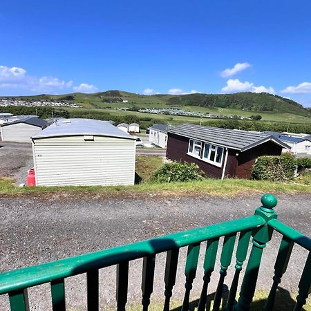 Van Number 123 Beautiful Caravan Sleeps 4 Aberystwyth Zewnętrze zdjęcie