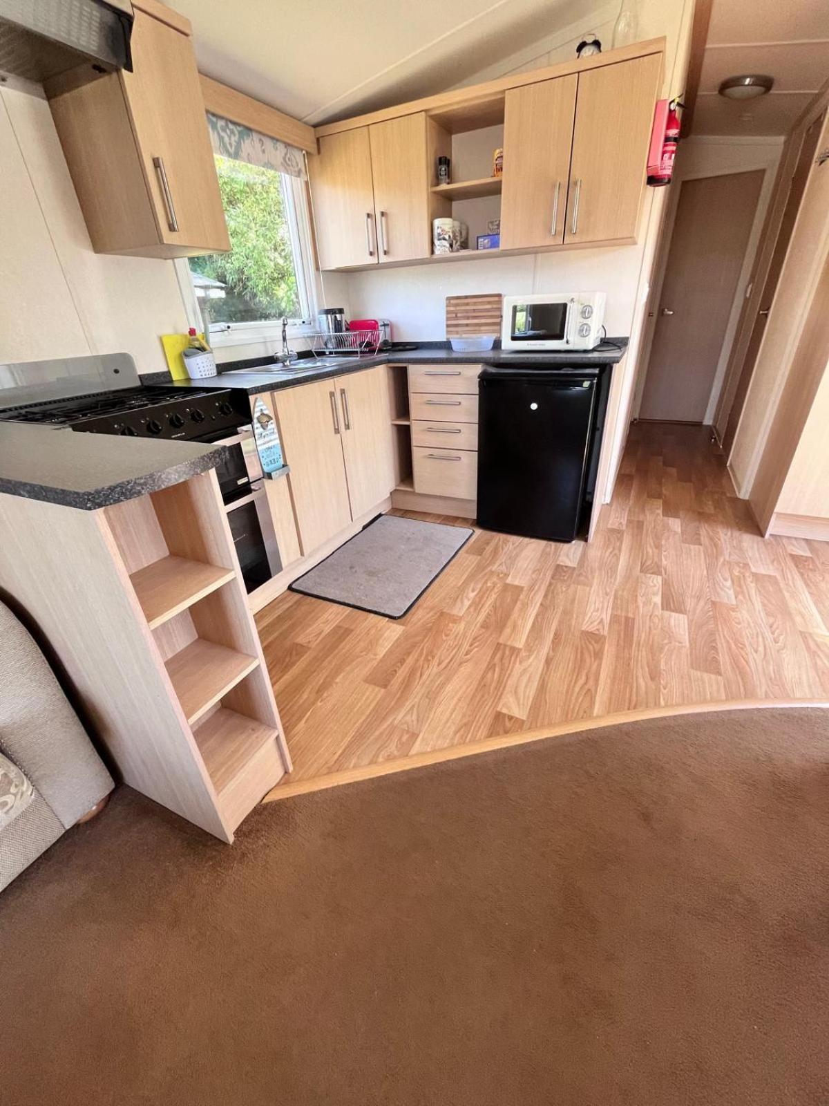 Van Number 123 Beautiful Caravan Sleeps 4 Aberystwyth Zewnętrze zdjęcie