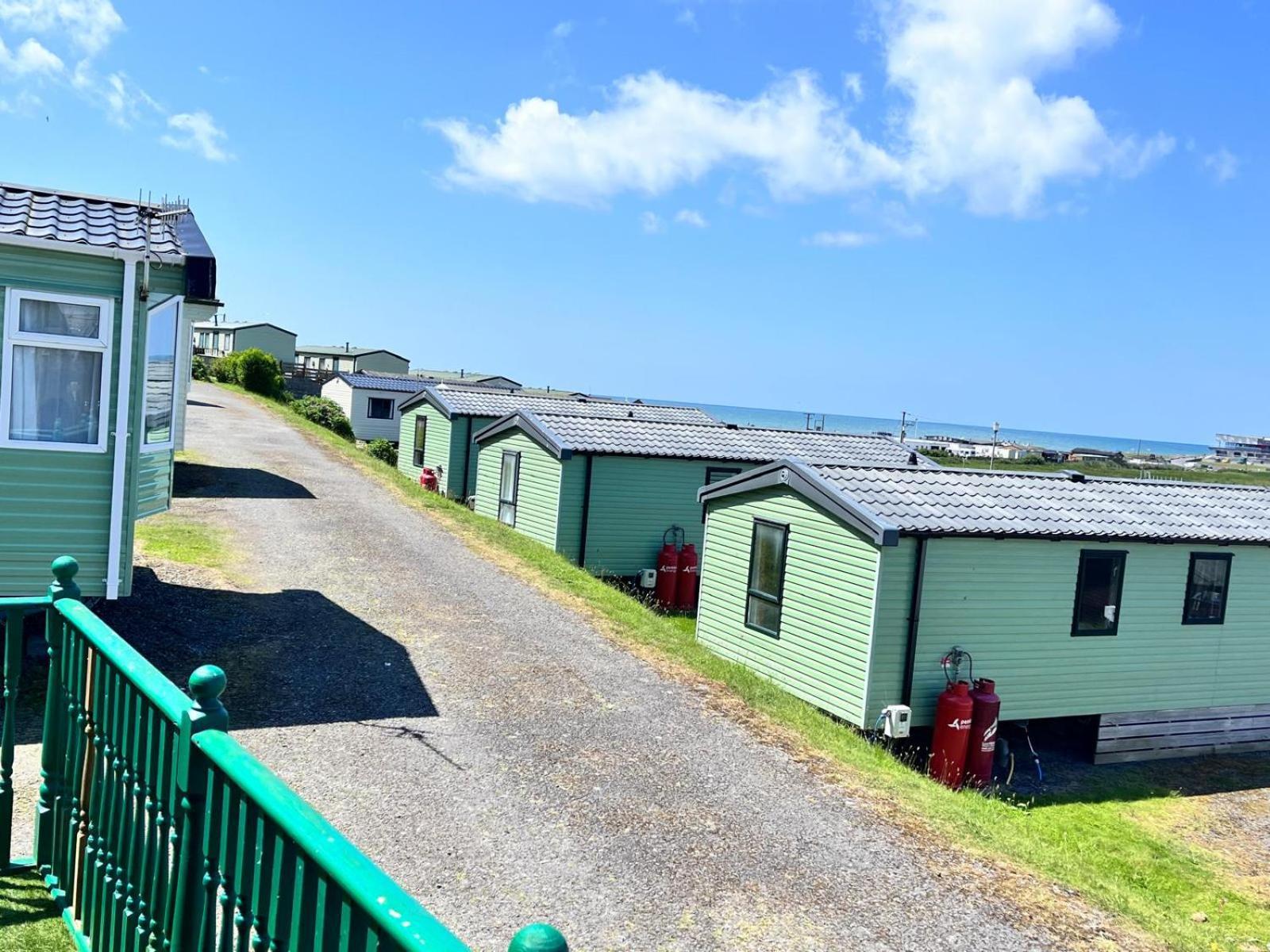 Van Number 123 Beautiful Caravan Sleeps 4 Aberystwyth Zewnętrze zdjęcie
