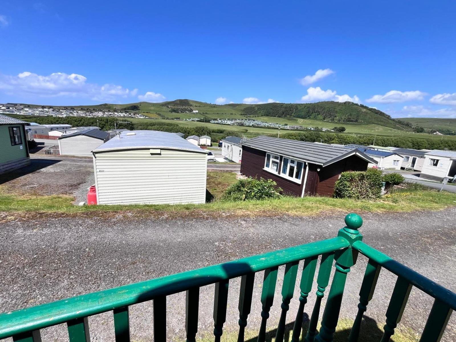 Van Number 123 Beautiful Caravan Sleeps 4 Aberystwyth Zewnętrze zdjęcie